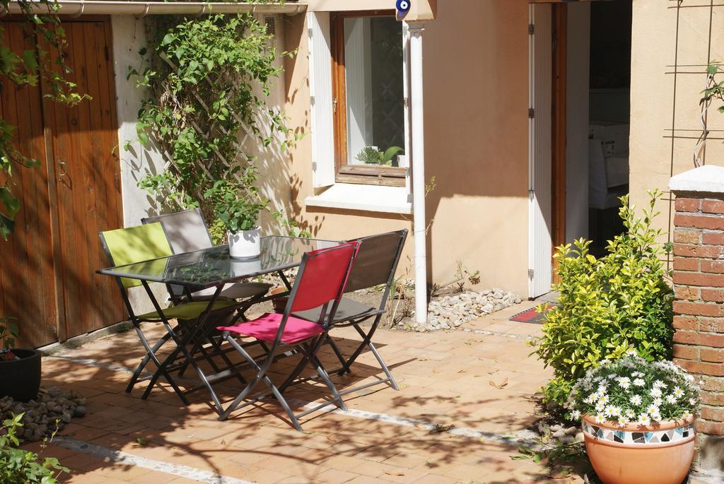 Bed and Breakfast La Vigie Coueron Экстерьер фото